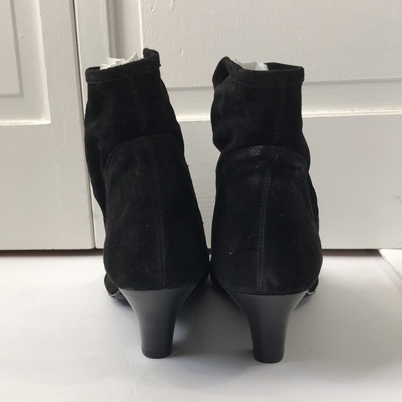 New NINE WEST Black Suede Unlined Leather Heeled Ankle Boots Size 9M - Picture 4 of 5